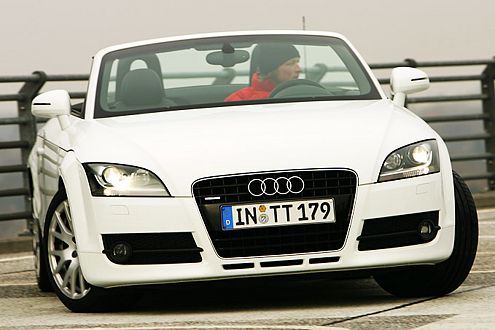 Dem Audi TT Roadster reichen knappe 5,8 Sekunden bis Tempo 100.