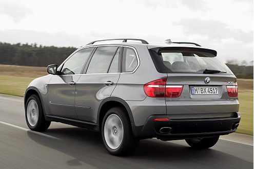 BMW lässt sich die Stabilisierung mit 3290 Euro bezahlen.