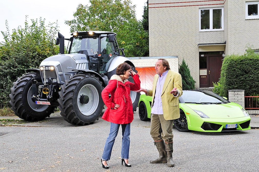 Lamborghini Traktor R8.270 DCR Lamborghini Gallardo LP 560-4 Spyder E-Gear