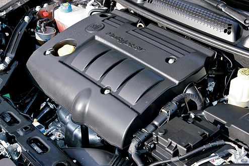 Der 120-PS-Diesel hält sich akustisch nicht im Hintergrund.