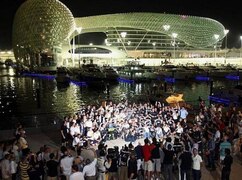 Abu Dhabi und die Golfregion wollen Wasser in der Motorsportwüste bringen