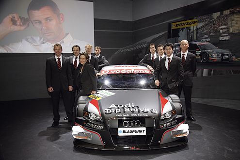 DTM-A4 mit Fahrern: Kristensen, Abt, Ickx, Ekström, Tomczyk, Luhr, Scheider, Rockenfeller, Prémat.
