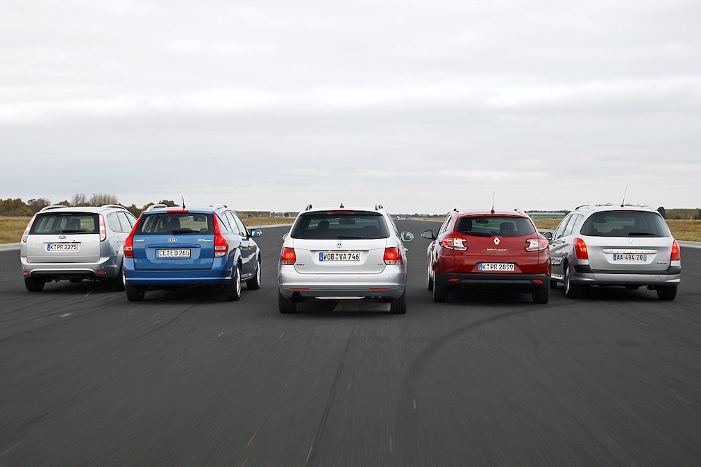 Ford Focus Turnier 1.6 TDCi Kia cee`d SW 1.6 CRDi VW Golf Variant 1.6 TDI Renault Mégane Grandtour dCi 110 Peugeot 308 SW HDi 110