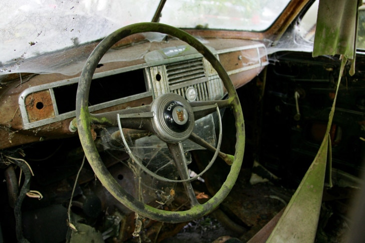 Autofriedhof Oldtimer Kaufdorf Versteigerung