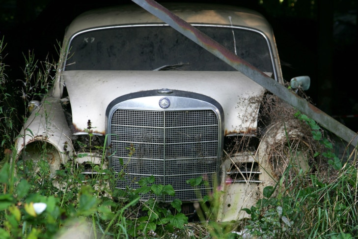 Mercedes Ponton W 120