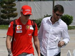 2010 nicht in der Formel 1: Kimi Räikkönen mit Manager Steve Robertson
