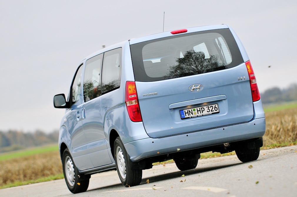 Hyundai H-1 Travel
