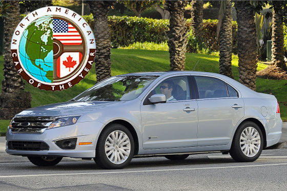 Der Ford Fusion Hybrid gewann mit 241 Punkten vor VW Golf (146 Punkte) und Buick LaCrosse (103 Punkte).