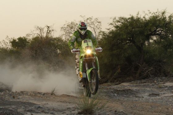 Der Norweger Pal-Anders Ullevalseter siegt auf KTM. Damit schiebt er sich auf Rang zwei der Gesamtwertung vor.