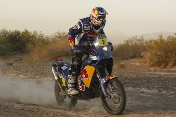 Souverän: Der Franzose Cyril Despres, der seit der dritten Etappe führte, gewinnt die Rallye Dakar 2010 auf KTM.