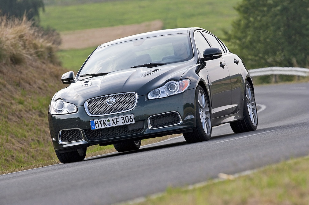 Jaguar XFR