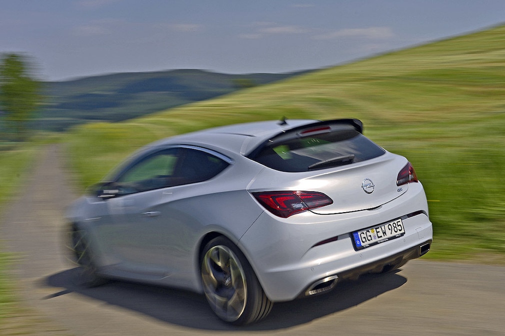 Opel Astra OPC