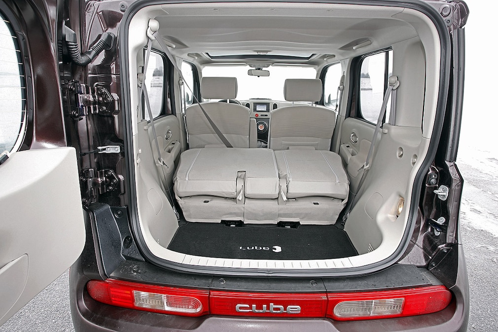 Nissan Cube 1.6