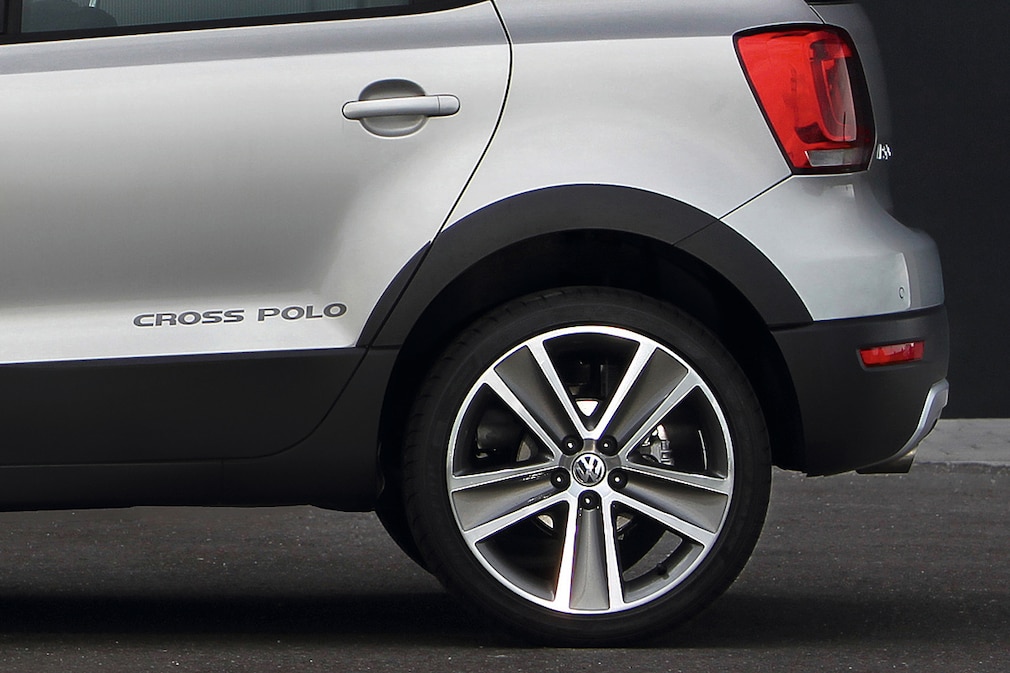 VW CrossPolo
