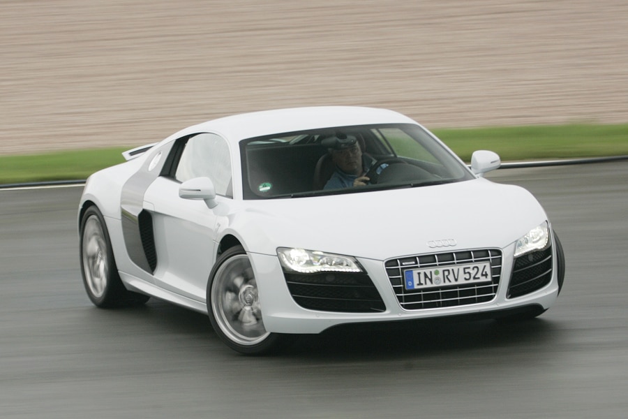 Audi R8 V10