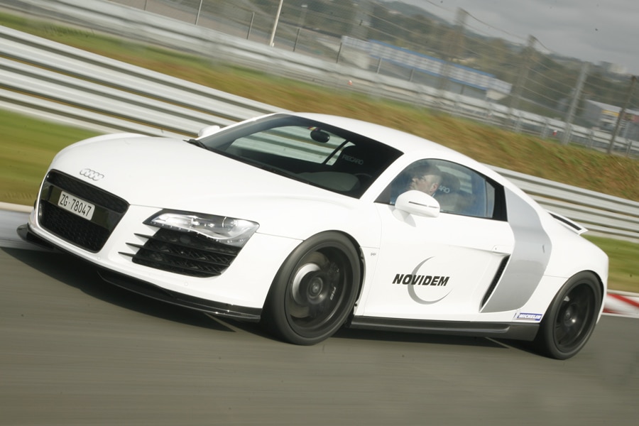 Novidem R8 Supercharger