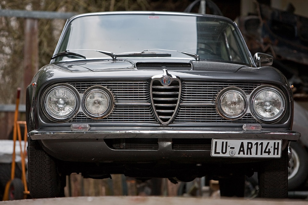 Alfa Romeo 2600 Sprint