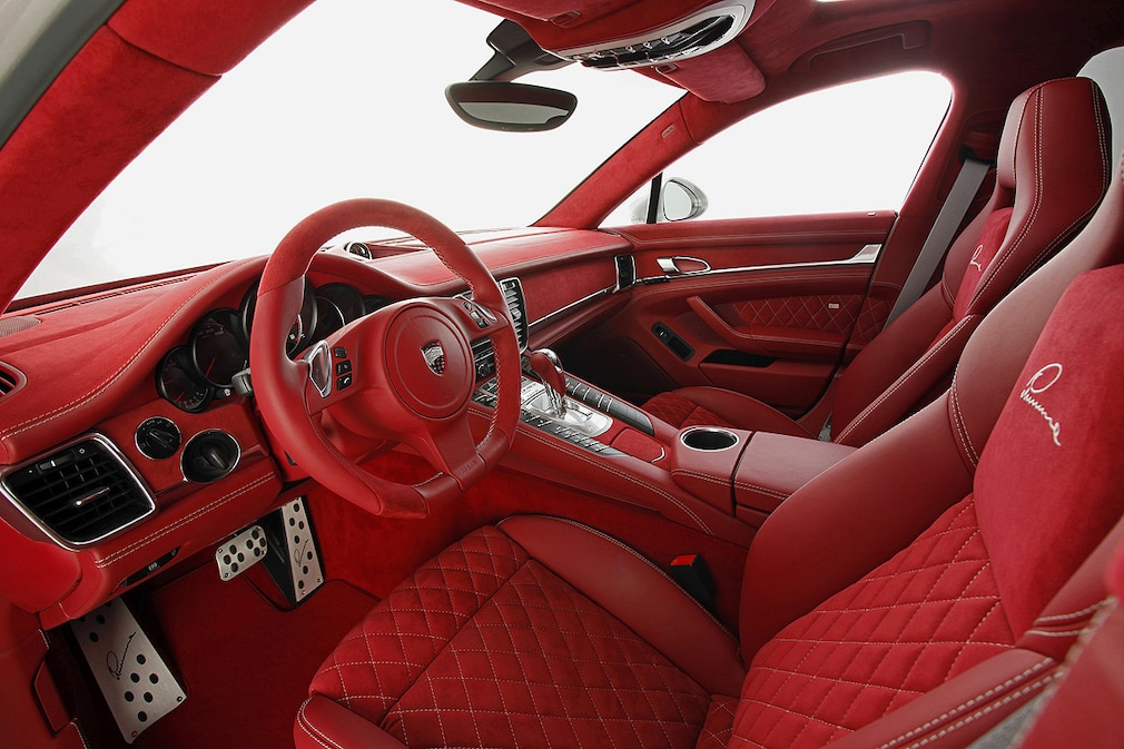 LUMMA CLR 700 GT (Porsche Panamera)