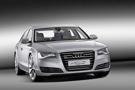 Audi A8 hybrid auf dem Genfer Autosalon 2010
