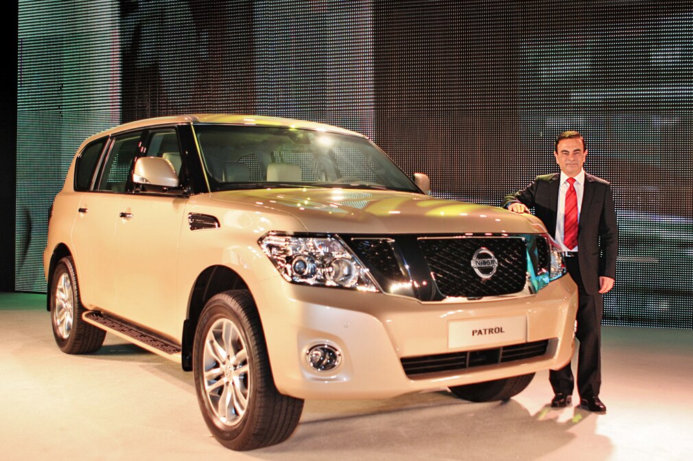 Carlos Ghosn mit dem neuen Nissan Patrol