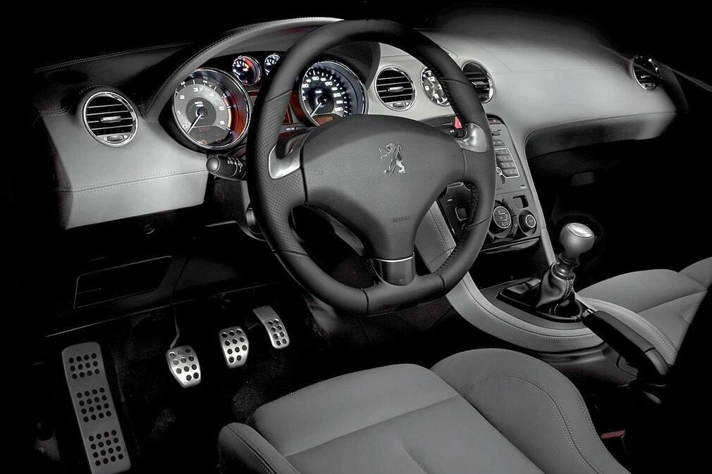 Peugeot RCZ