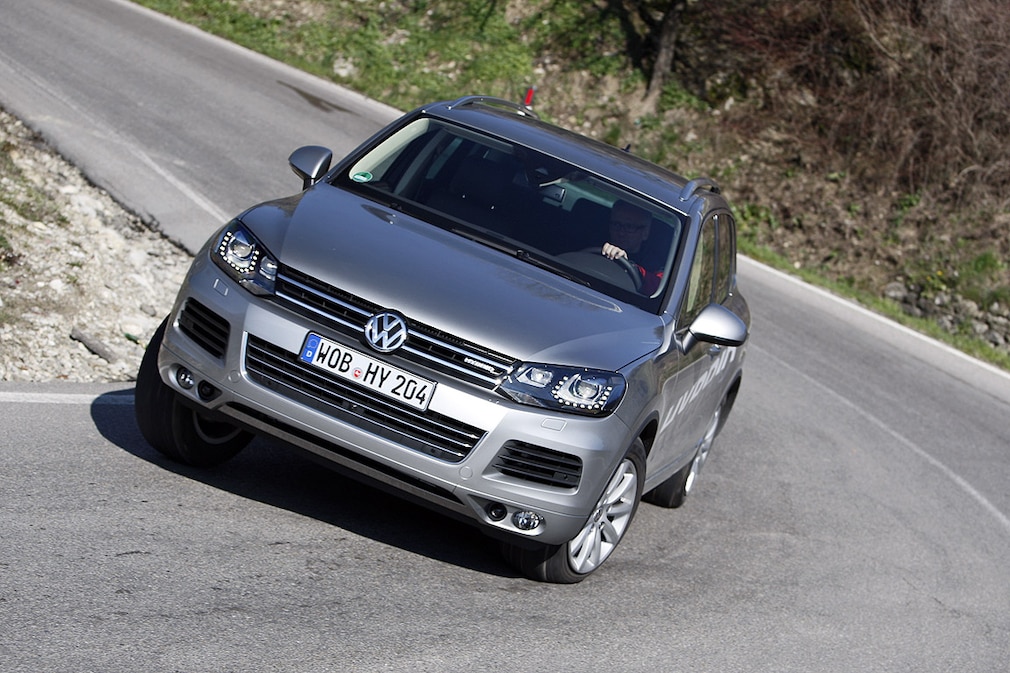 VW Touareg Hybrid