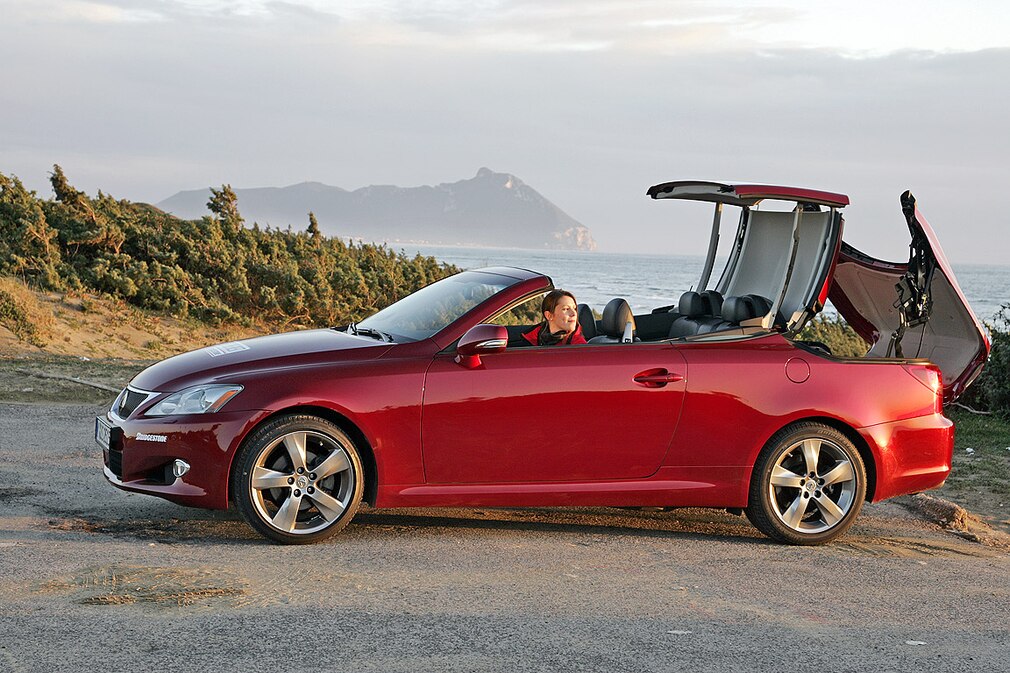 Lexus IS 250 C