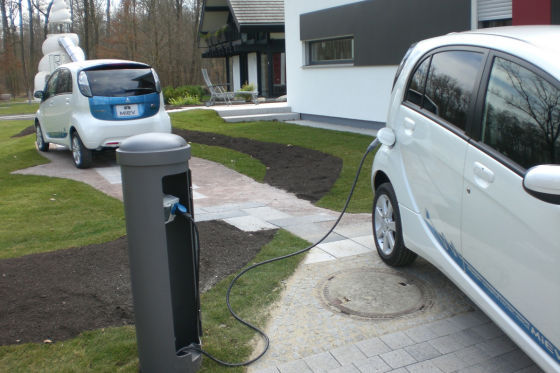 Mitsubishi i-MiEV und WeberHaus