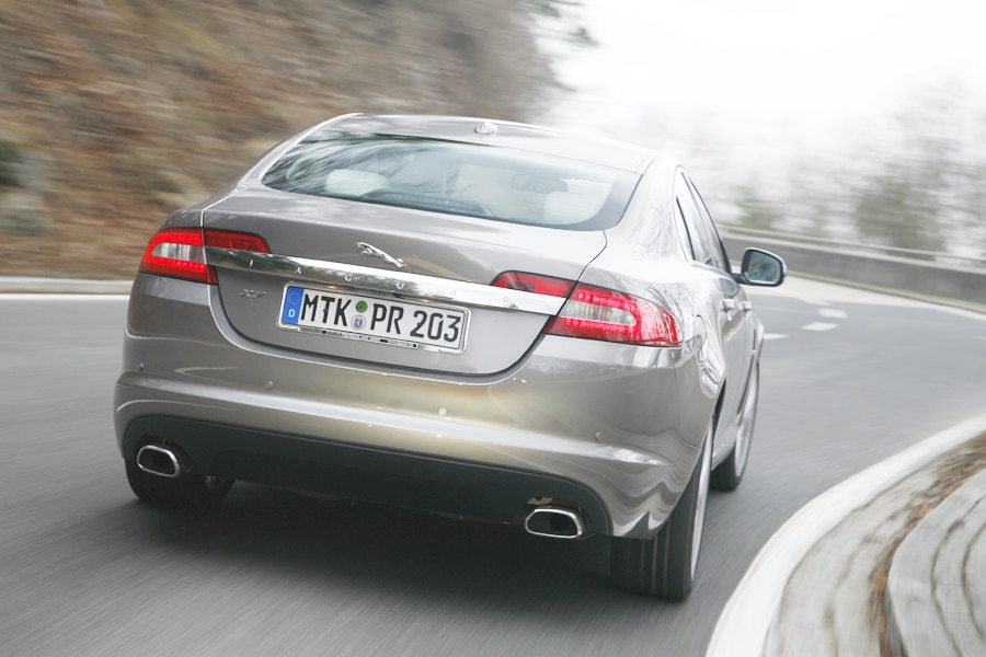 Jaguar XF 5.0