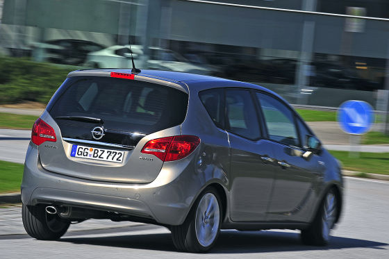 Opel Meriva Fahrbericht - AUTO BILD
