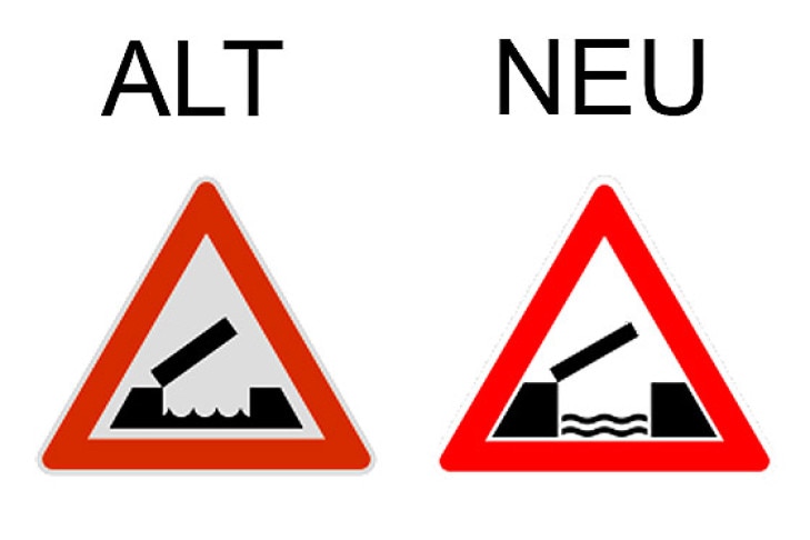 Verkehrsschild bewegliche Brücke