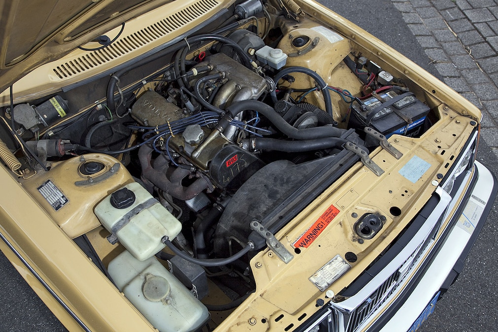 Volvo 245 DL