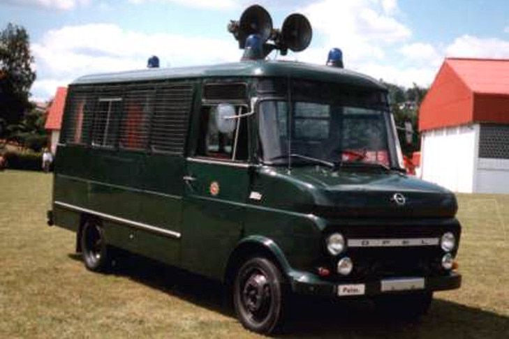 Opel Blitz 330/6 Opel Blitz 330/6