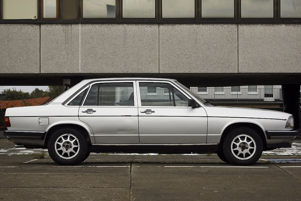 Audi 100 CD 5E Typ 43