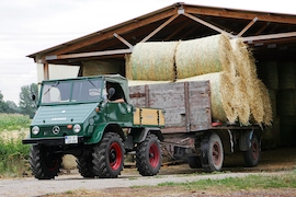 Mercedes-Benz Unimog 411 U30