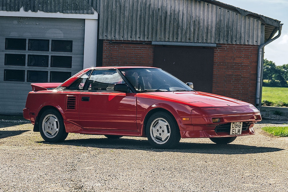 Toyota MR2