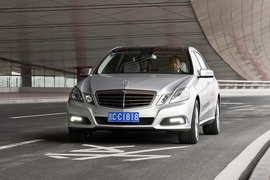 Mercedes E 300 lang