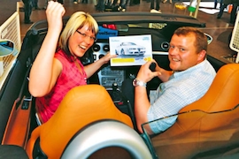 Melani und Matthias Möbius gewannen je einen Alfa Romeo Spider