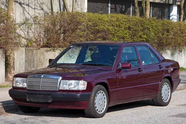 Mercedes-Benz 190 E 1.8 Rosso Mercedes-Benz 190 E 1.8 Rosso