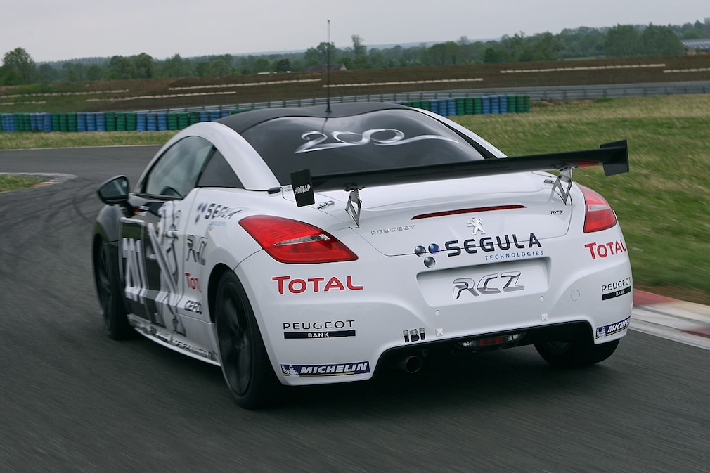 Peugeot RCZ für 24h Rennen Nürburgring 2010