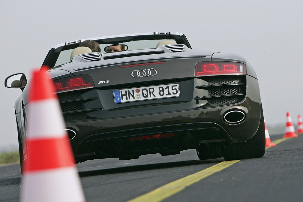 Audi R8 V10