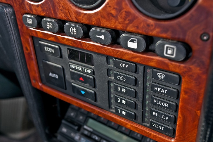 Lancia Thema 8.32
