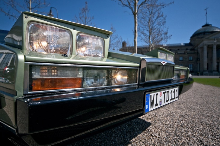 Aston Martin Lagonda
