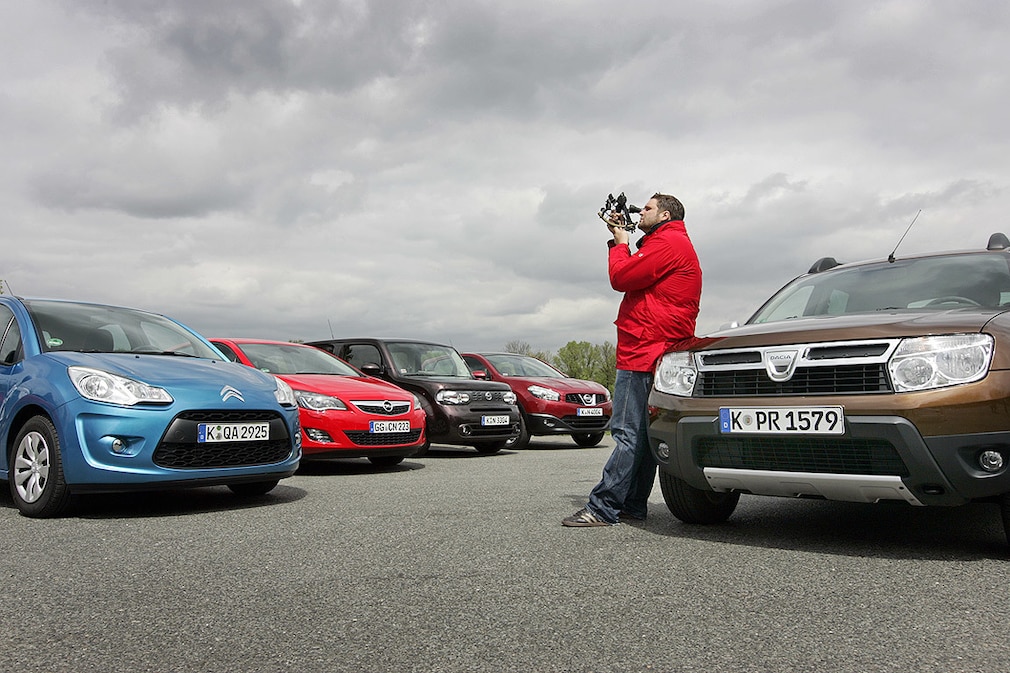 Dacia Duster Citroën C3 Opel Astra Nissan Qashqai Nissan Cube