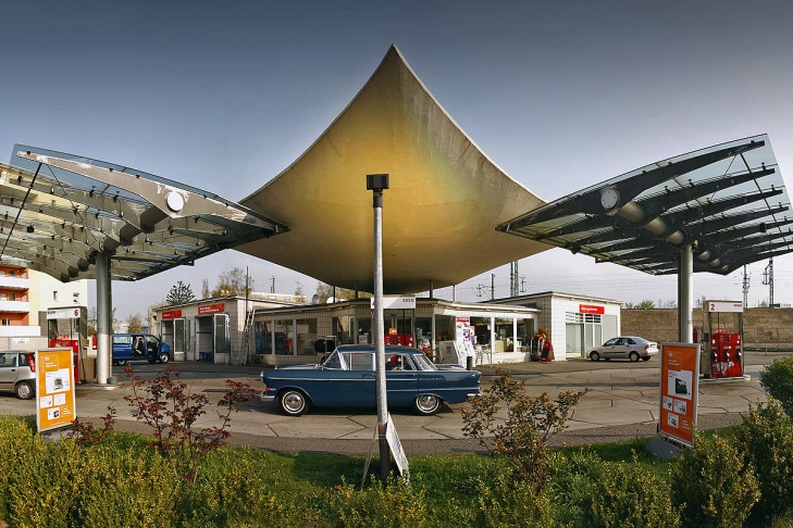 Tankstelle in Köln (50er Jahre)