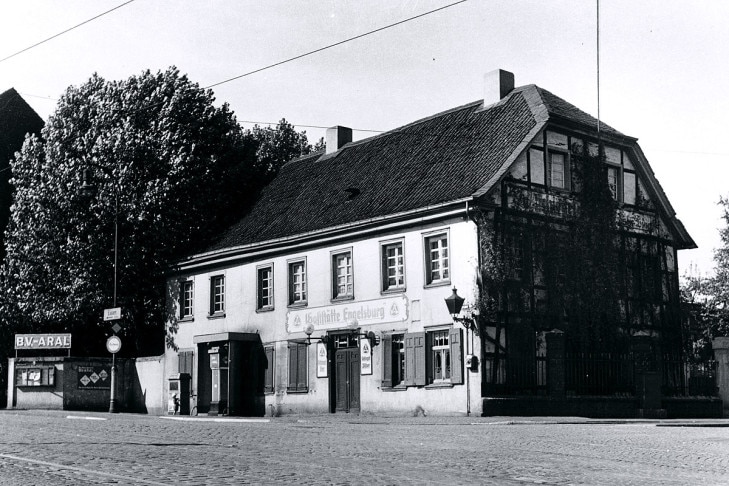 Zapfsäule (1942)