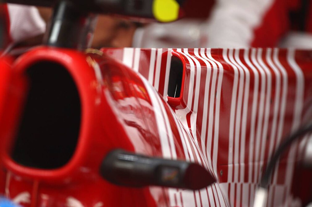 Formula 1 Grand Prix, China, Friday Practice