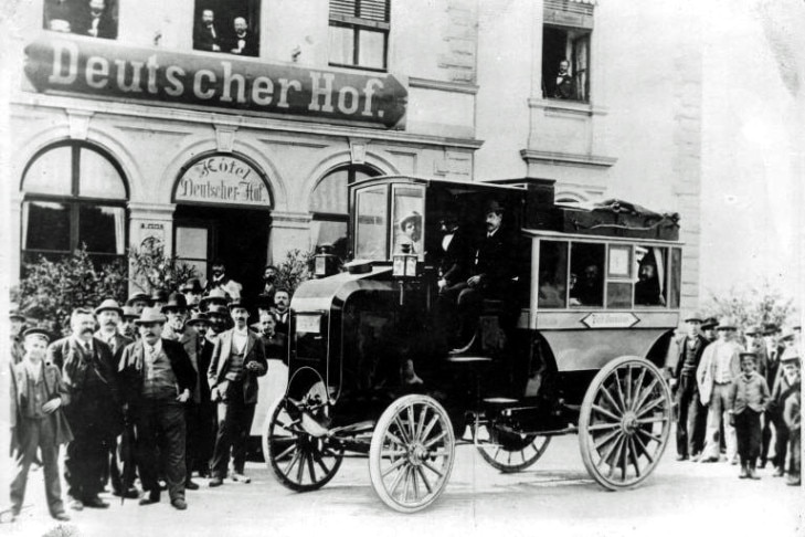 Daimler Post-Omnibus (1898)