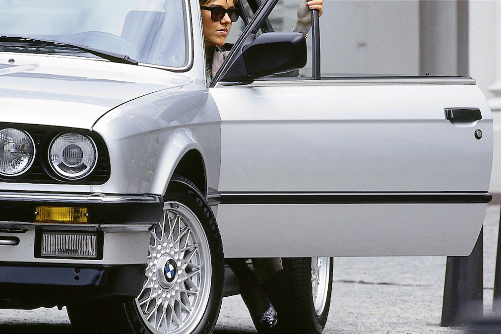 3er BMW 320i E 30 Cabrio