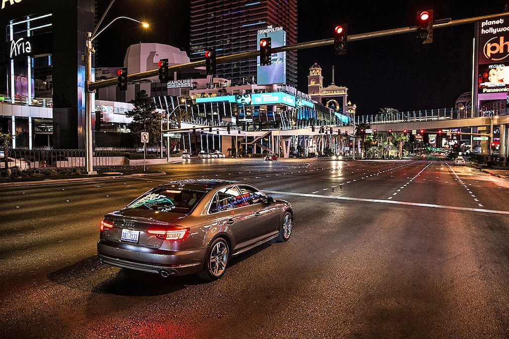 Audi Traffic Light Information